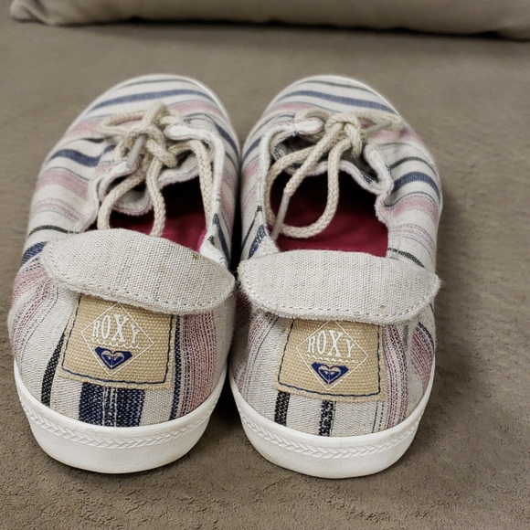 Sneackers - Picture 2 of 4